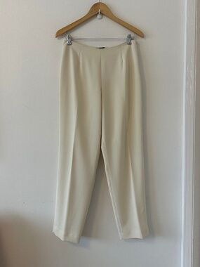 Yansi Fugel Lined Cream Ankle Dress Pants | Size 8